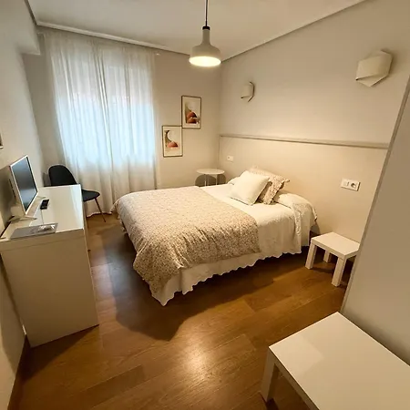 Pensión El Cruce 3*